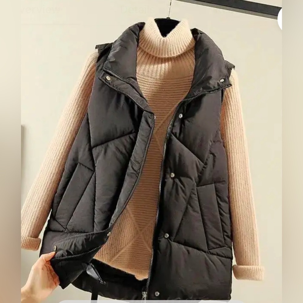 Black Adjustable Vest, brand new!